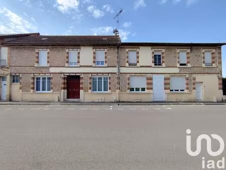 vente immeuble à mailly-le-camp (10230) : à vendre / 388m² mailly-le-camp