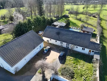 vente maison 11 pièces 340 m² à mariol (03270)  450 000 €