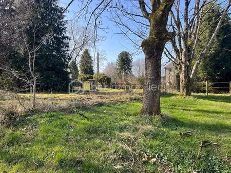 terrain constructible viabilisé à vendre