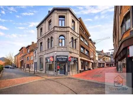 surface commerciale à louer. centre de châtelet