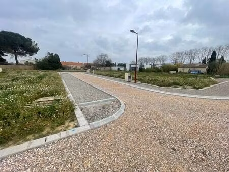 terrain constructible viabilisé à vendre