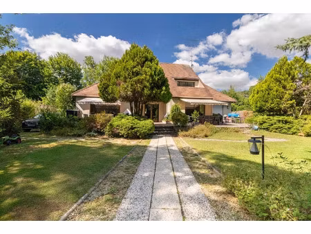 vente maison 8 pièces 300 m² à lagny-sur-marne (77400)  1 070 000 €