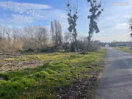 terrain saint georges sur cher