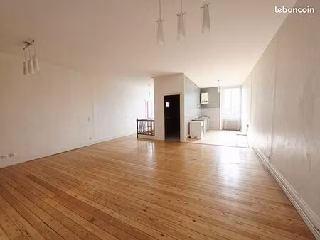 appartement t3 spacieux et lumineux