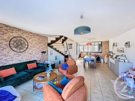 vente appartement 4 pièces 105.45 m² à brives-charensac (43700)  265 000 €