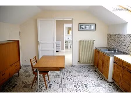 f2 meublé 35 m2 lille st sauveur