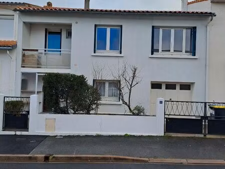 maison 4 pièces 79 m²