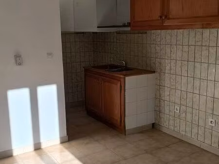 900 maison de village 4 pièces 80 m²