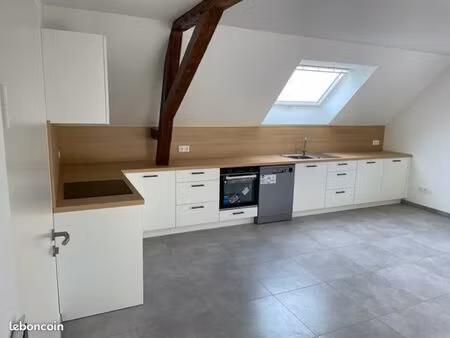 appartement 3 pièces 90 m²