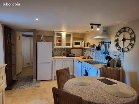 appartement indépendant dans villa