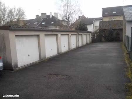 garage à louer