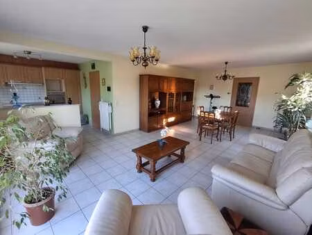 belle maison 3 façades alleur 4 chambres jardin garage peb c