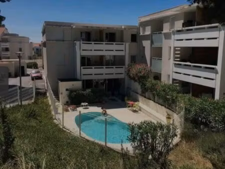 appartement t2 dans résidence avec piscine securisée