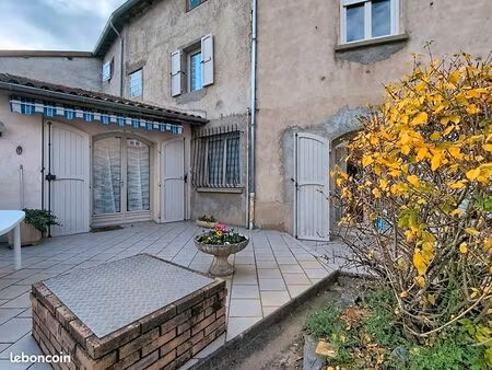 maison de village 6 pièces 200 m²