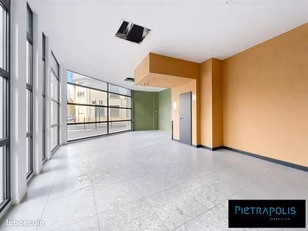 bureaux 60 m² lyon