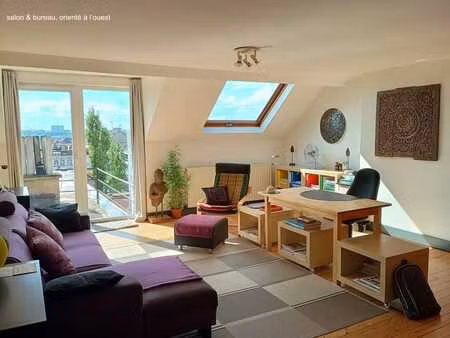 lumineux duplex 2 chb de 110m2 quartier parvis de st gilles