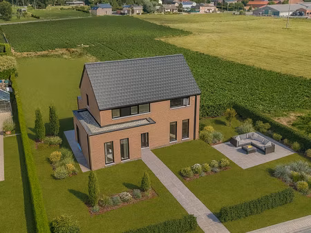 maison à vendre à borlez € 300.000 (lfv8e) | zimmo