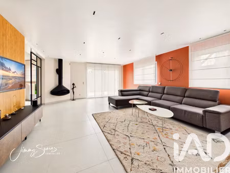 vente maison 8 pièces 190 m² chevry-cossigny (77173)