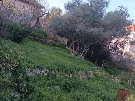 terrain constructible de 977 m² à marseille 9ème  la panouse - prix : 400 000