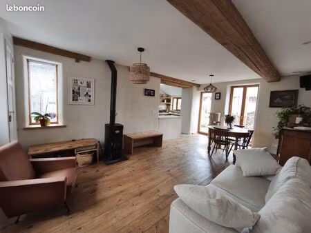 maison t4 + studio indépendant