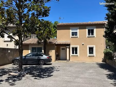 location local medical / paramédical / bien être sur chateaurenard (13160) proche avignon