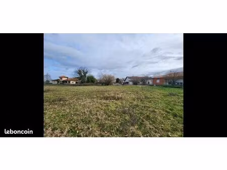 terrain 1 500 m² marennes