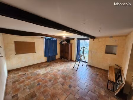 loue bureau/local pro 30 m² prêt immédiatement