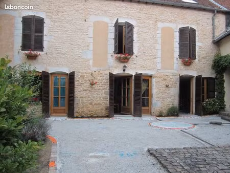 ensemble immobilier 700 m2 plein centre ville