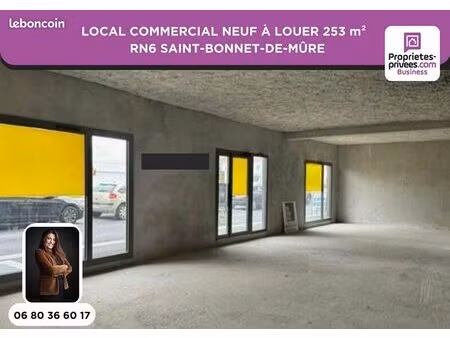 local commercial 253 m²