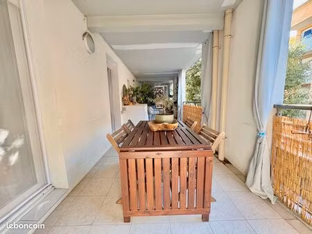 grand t3 avec belle terrasse proche parc 26ème