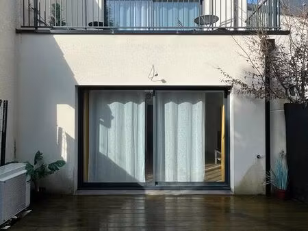 maison r+2 contemporaine 142 m² récente de 2022 – 4 chambres – terrasses – quartier plein 