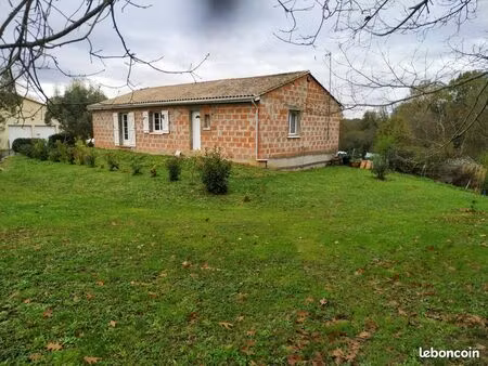 chai de 210 m² avec changement de destination en habitation approuvé par un permis de cons