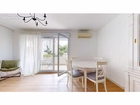 appartement 3 pièces 50 m²