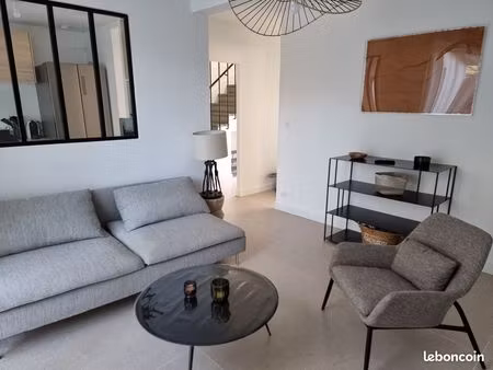 maison a louer quartier dolmen