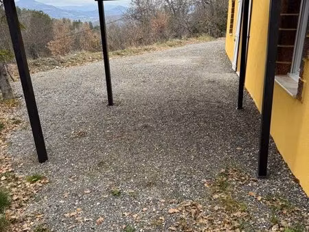 apparemment t3 bas de villa