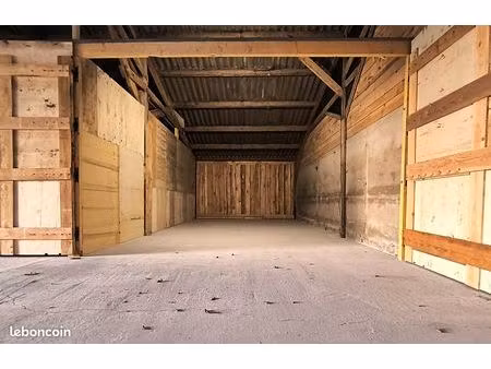 local artisan - garage - stockage