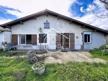 lamothe-montravel : maison 4 pièces de 128 m²