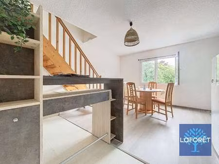 location appartement 2 pièces meublé à la roche-sur-yon (85000) : à louer 2 pièces meublé 