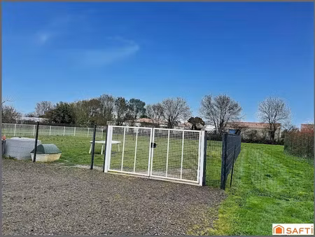vente terrain 500 m² à la jonchère (85540)  43 000 €