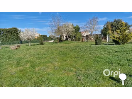 vente terrain 554 m² à nancras (17600)  49 500 €