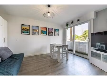 studio neuf plein centre la baule