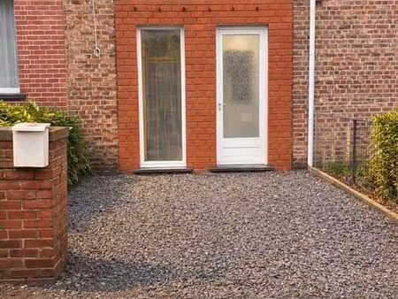 appartement 1 ch. moderne à courcelles