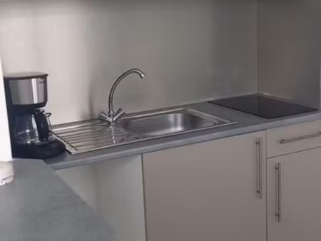 f1 460 chauffage compris