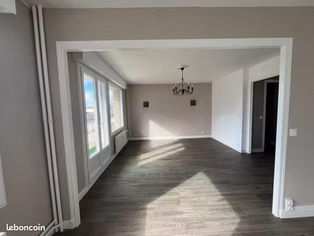 bel appartement t4 en residence securisee