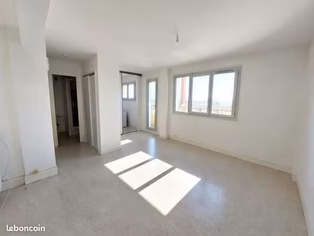 studio tarbes-sud - entre centre et université