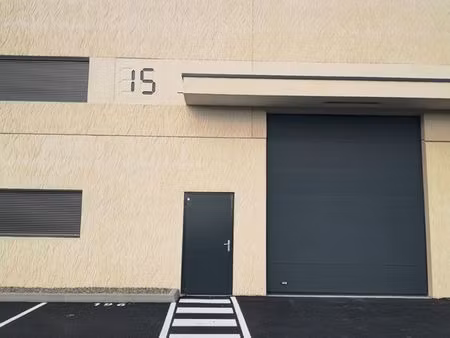 entrepôt/ local d'activité