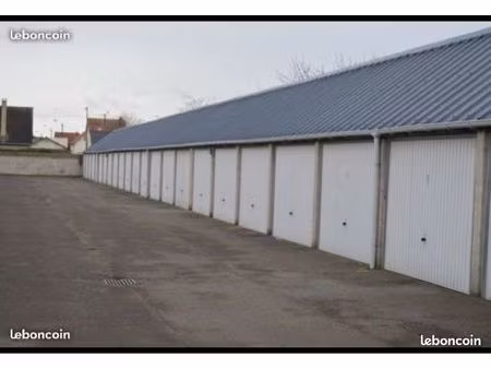 garage / box automobile à louer