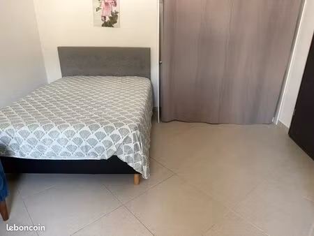 t1 meuble proche commodité