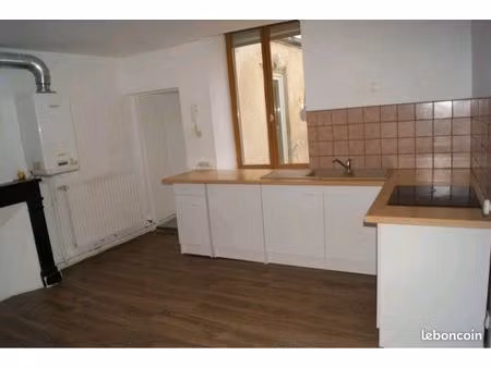 f4 duplex centre ville