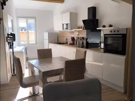 maison de 59 m2 meublée à louer à l'année